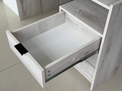 Флекс 116 (гостиная) Стол письменный с ящиками